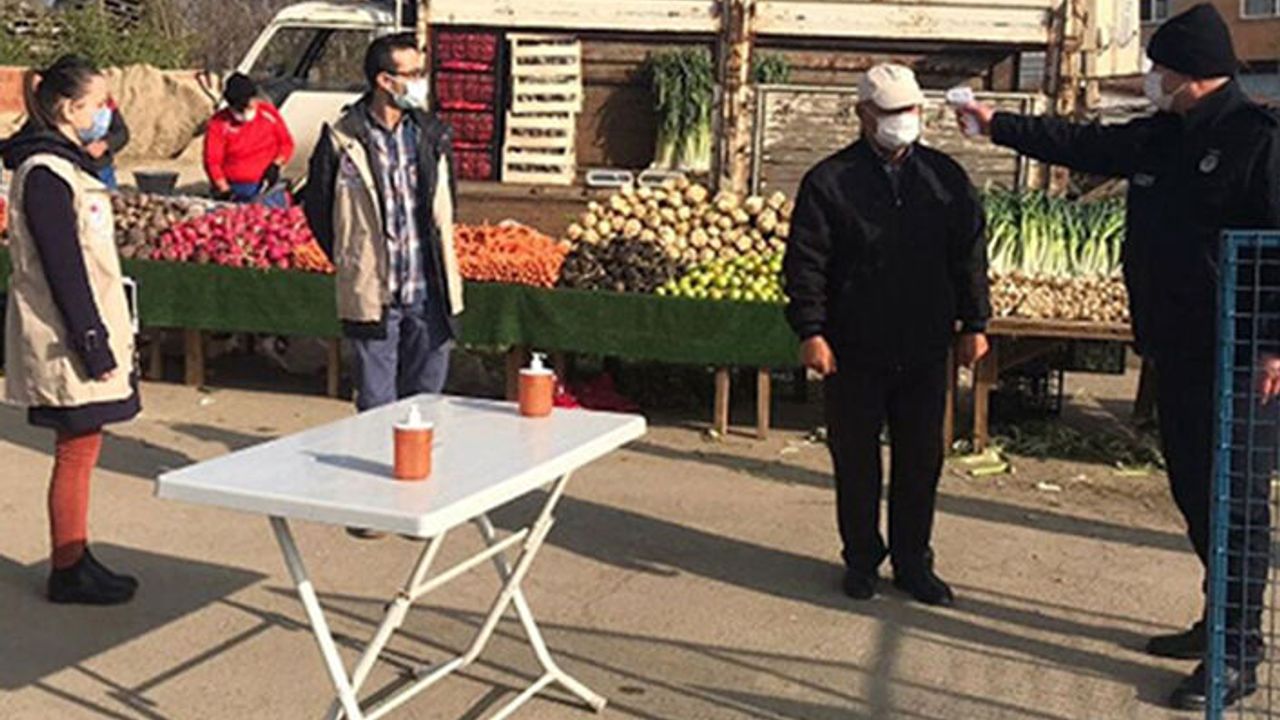 Saray’da Pazar yeri girişinde ‘HES kodu’ denetimi