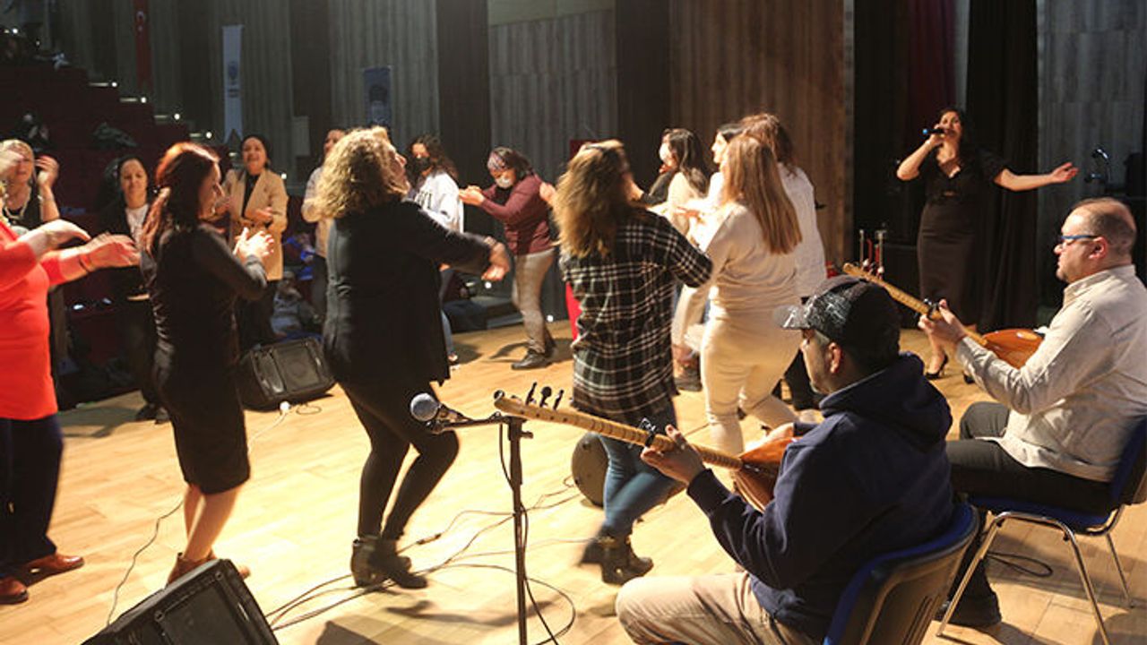 Trakya Anadolu Canlar Derneği’nden kadınlara özel unutulmayacak bir gece