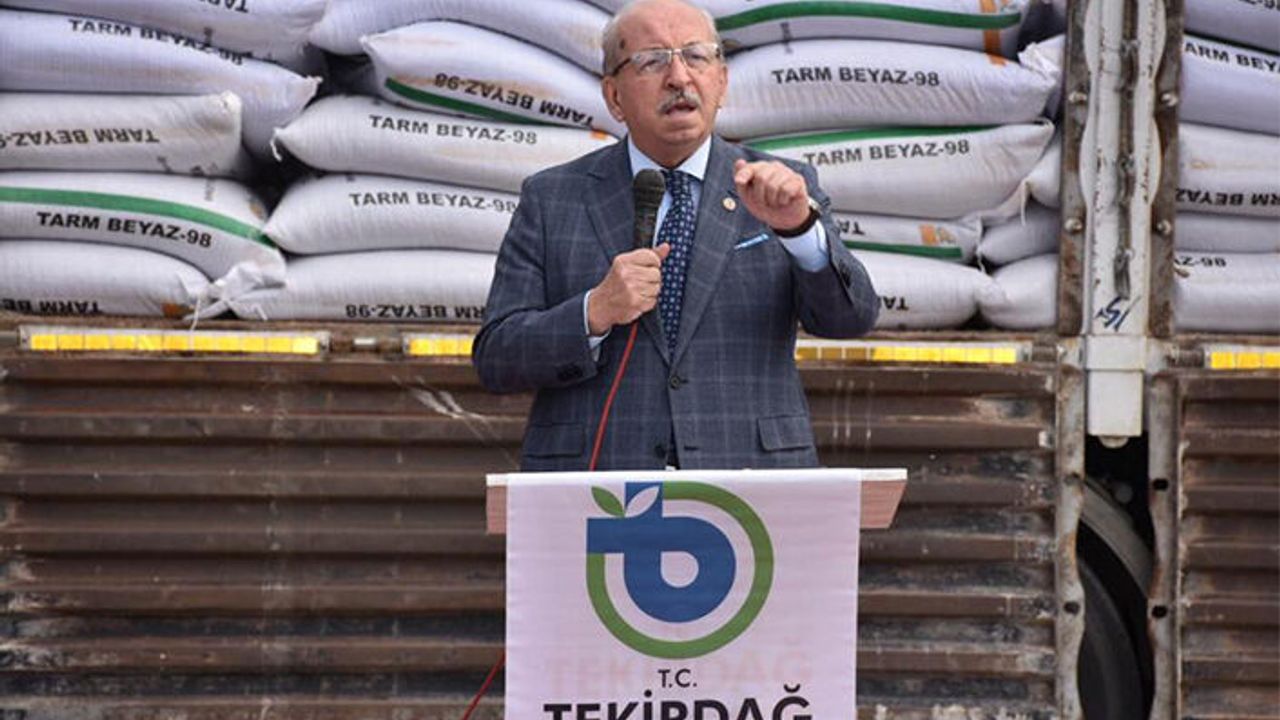 Büyükşehir üreticilere yem bitkisi tohum desteğini sürdürüyor