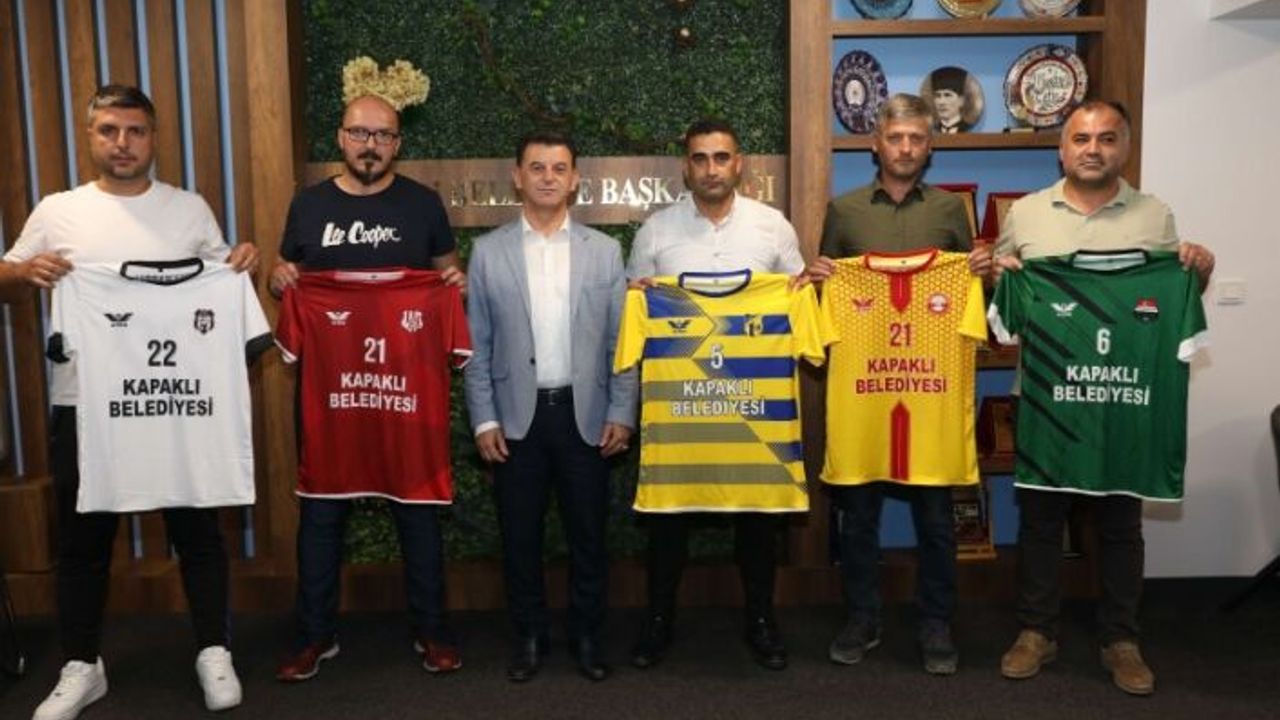 Kapaklı Belediyesinden spor kulüplerine forma desteği
