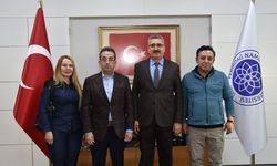 Daire Başkanı Bekir Keleş'ten Rektör Şahin'e ziyaret