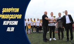 Şampiyon Pınarçaspor kupasını aldı