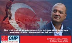 CHP'li Aygun Zafer Bayramı'nı kutladı