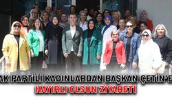 AK Partili kadınlardan Başkan Çetin’e hayırlı olsun ziyareti