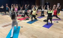 Yoga dersleri başladı