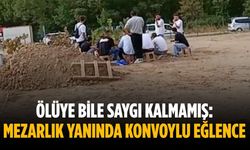 Ölüye bile saygı kalmamış: Mezarlık yanında konvoylu eğlence