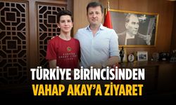 Türkiye birincisinden Vahap Akay’a ziyaret