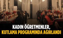 Kadın öğretmenler, kutlama programında ağırlandı