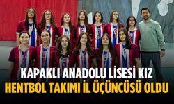 Kapaklı Anadolu Lisesi Kız Hentbol Takımı il üçüncüsü oldu