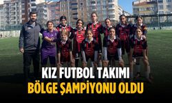 Kız futbol takımı bölge şampiyonu oldu
