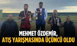 Mehmet Özdemir, atış yarışmasında üçüncü oldu