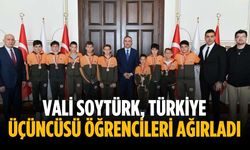 Vali Soytürk, Türkiye üçüncüsü öğrencileri ağırladı