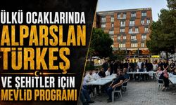 Ülkü Ocaklarında Alparslan Türkeş ve Şehitler için mevlid programı