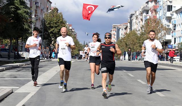 Çerkezköy'de 8. Geleneksel Kurtuluş Koşusu düzenlendi