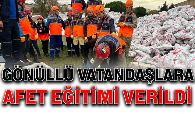 Gönüllü vatandaşlara afet eğitimi verildi