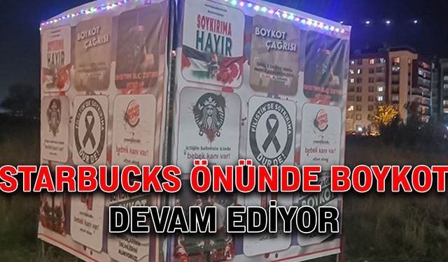 Starbucks önünde boykot devam ediyor