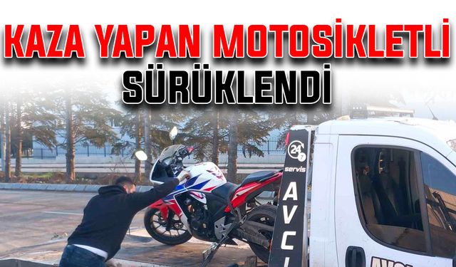 Kaza yapan motosikletli sürüklendi