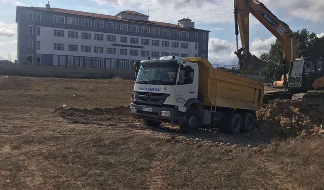 24 derslikli ilkokulun inşaatına başlandı