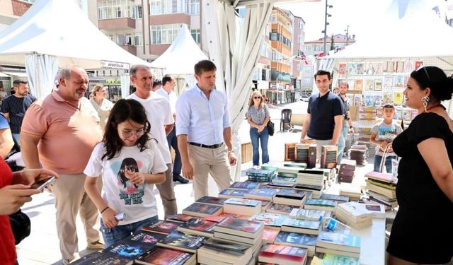 Çerkezköy Belediyesi 3. Kitap Fuarı açıldı