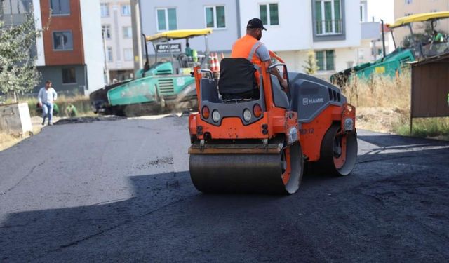 Kapaklı’da bir ayda 43 bin metrekare sıcak asfalt çalışması yapıldı