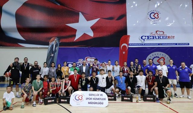 80 takımın katıldığı Streetball Turnuvası’nın kazananları belli oldu