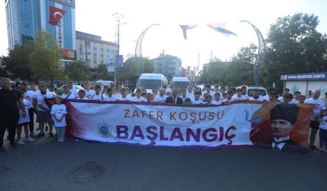 117 sporcunun katıldığı Zafer Koşusu’nun kazananları belli oldu