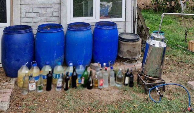 Saray’da bağ evinde 478 litre rakı, 80 litre şarap ele geçirildi