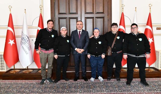 TekirDown Melekleri’nden Vali Soytürk’e ziyaret