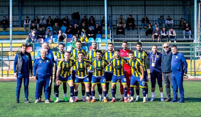 Kapaklıspor evinde, 3 puanı 2 golle aldı