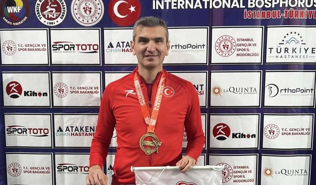 Murat Kıroğlu, 34. Uluslararası Boğaziçi Karate Şampiyonu oldu