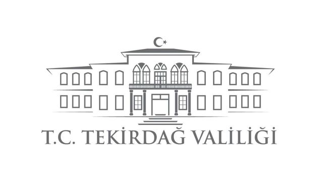Deprem sonrası eğitime ara: Okullar 1 gün tatil edildi
