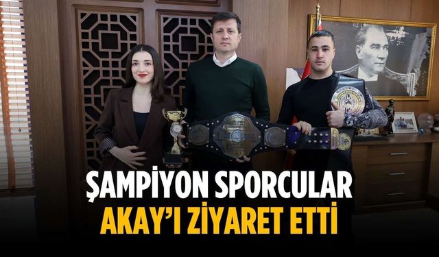 Şampiyon sporcular Akay’ı ziyaret etti