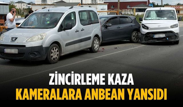 Zincirleme kaza kameralara anbean yansıdı