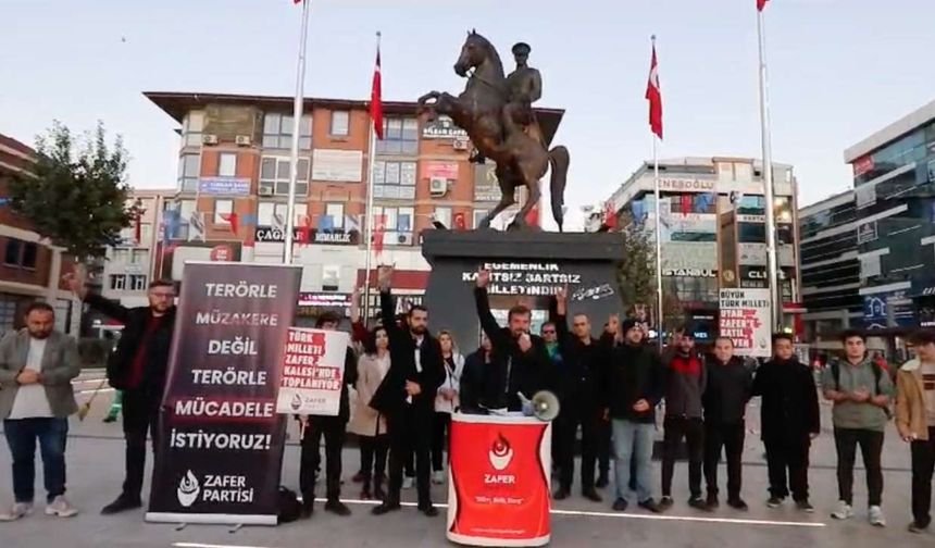 “Kendilerine milliyetçi diyenlerin yaklaşımı hayal kırıklığıdır”