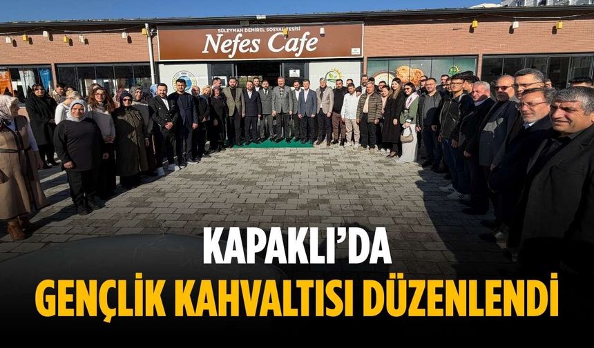 Kapaklı’da gençlik kahvaltısı düzenlendi