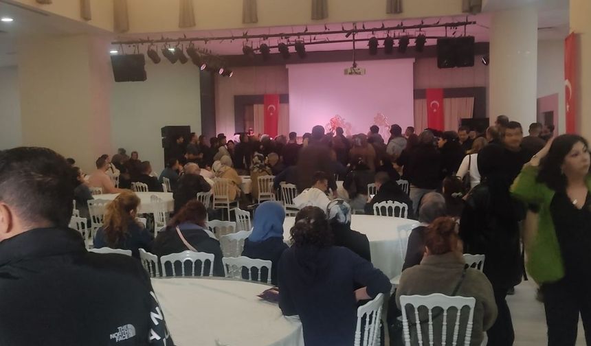 Köfteci Yusuf’un iş başvurusunda izdiham yaşandı