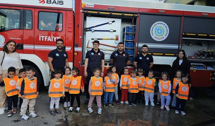 Minik öğrenciler itfaiyecilik mesleğini tanıdı