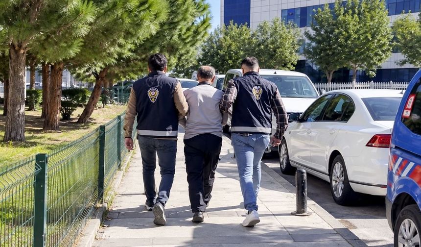 Kuyumcuyu soymaya çalışan kişi tutuklandı