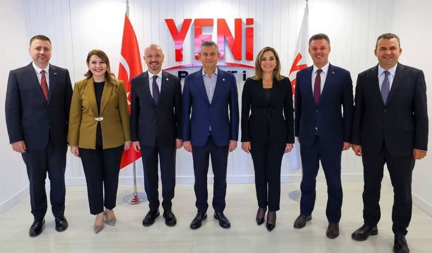 Tekirdağ heyetinden Özgür Özel’e ziyaret