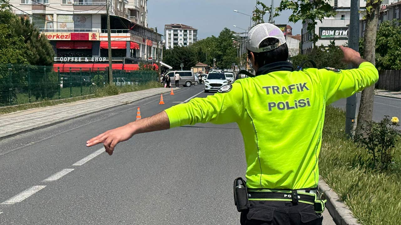 Polis Trafik 1