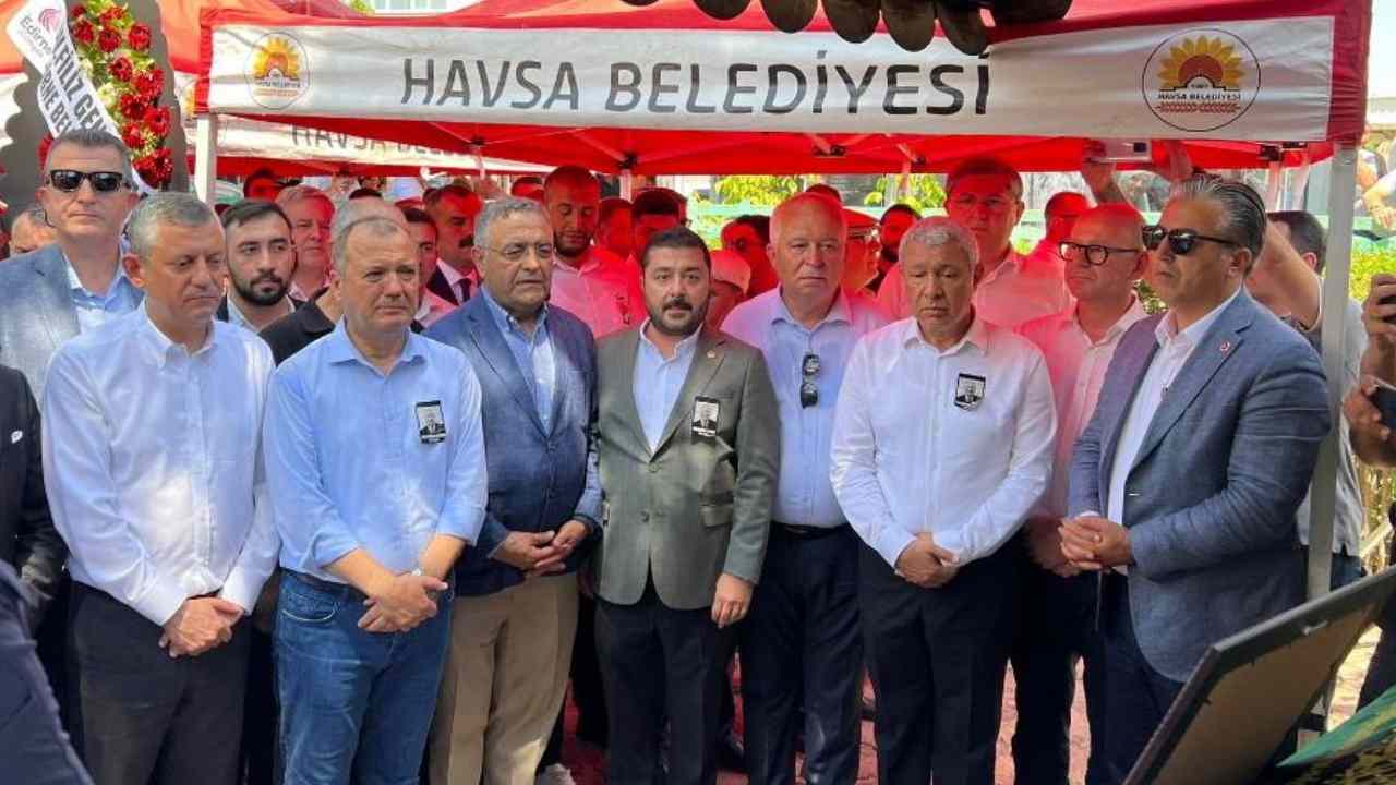 Aygun Ozel1