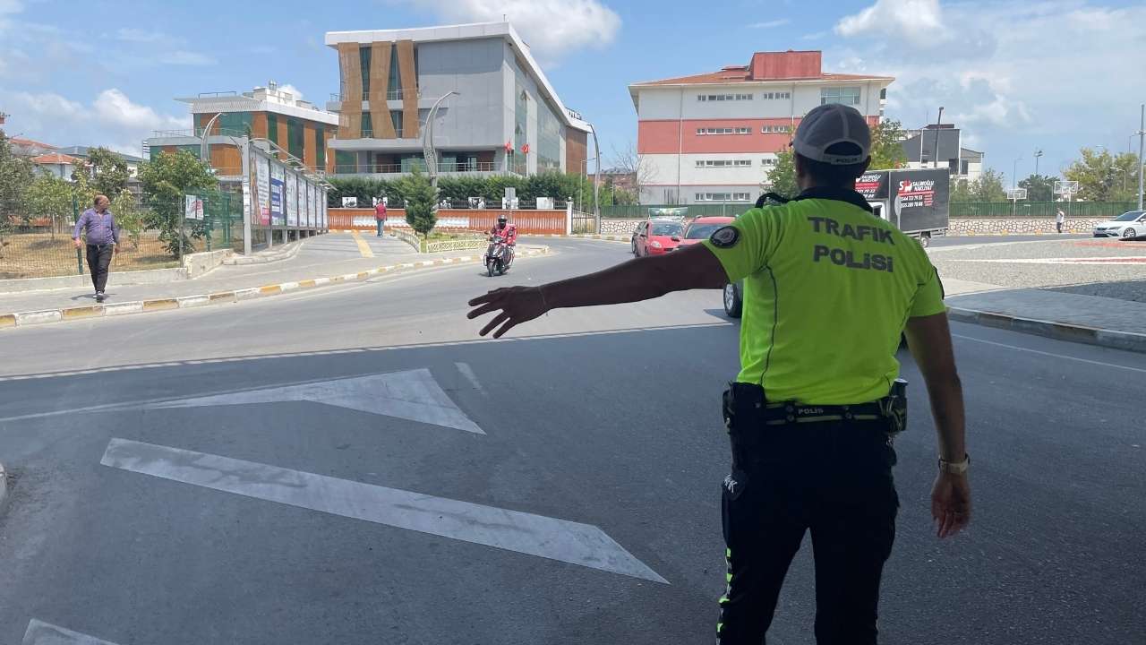 Motosiklet Kapakli 2