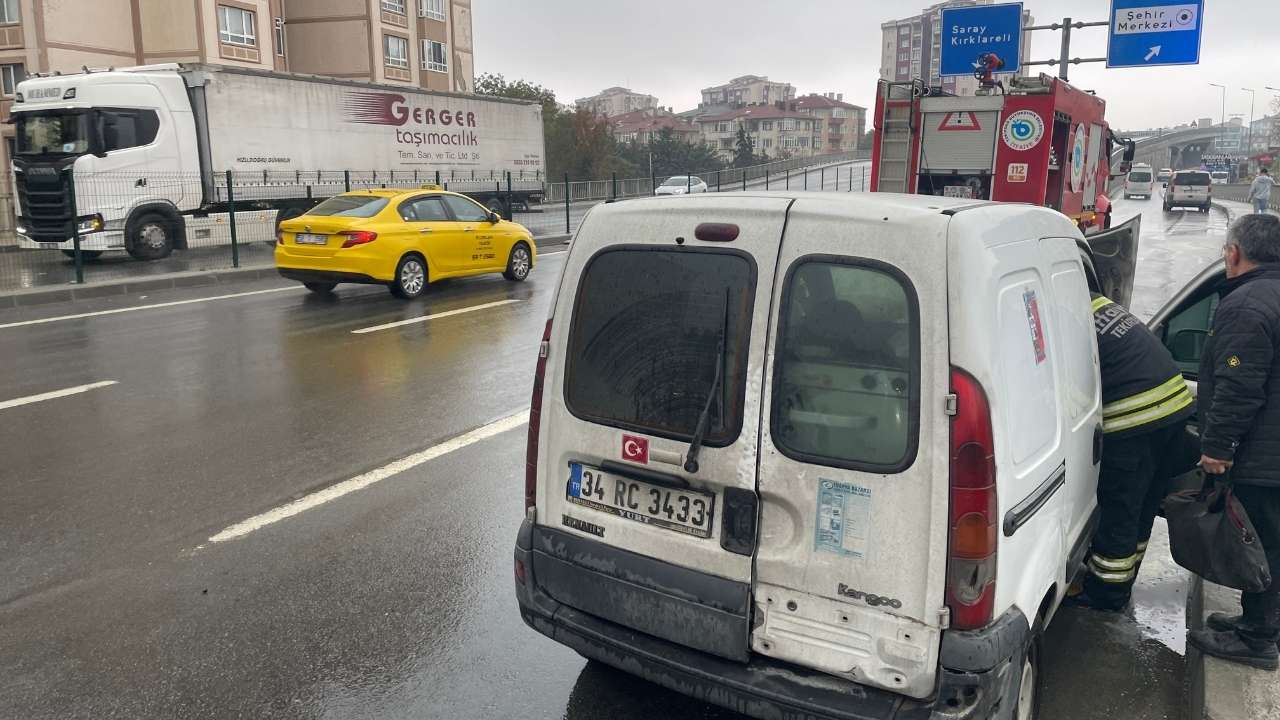 Kapakli Otomobil 3