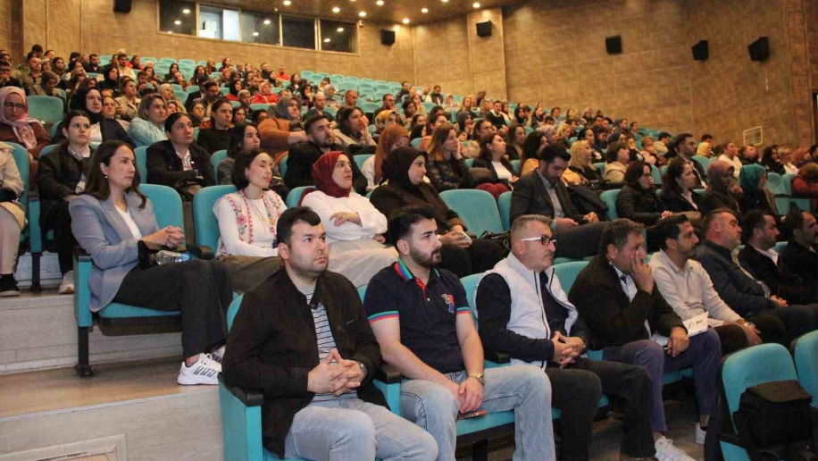 AFAD’dan Aile ve Sosyal Hizmetler personeline afet eğitimi