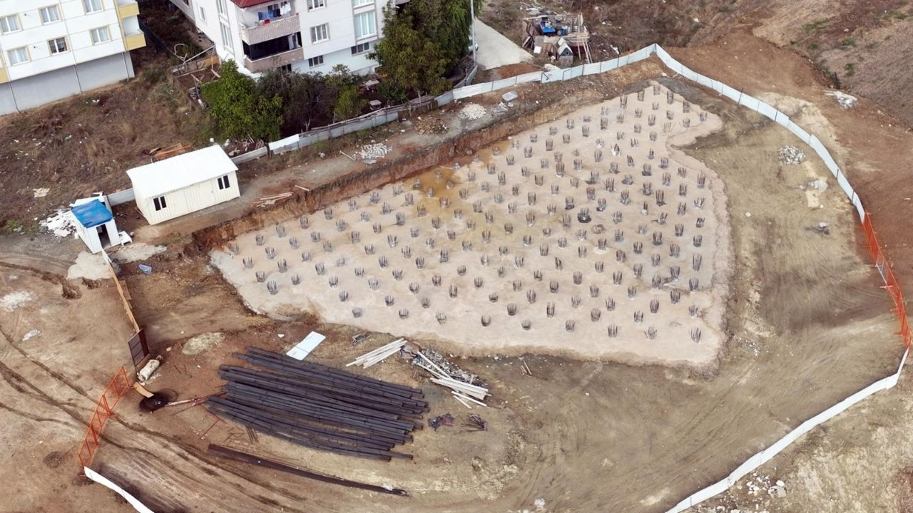 Cem Evi Projesi’nde radye temel betonu döküldü